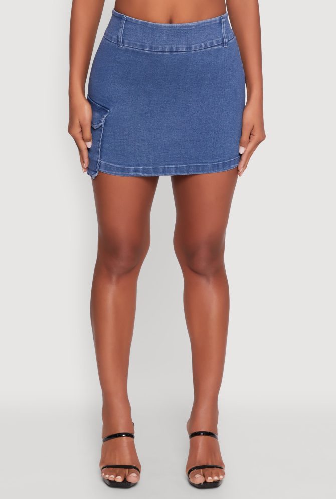 High Waisted Mini Skirt with Cargo Pocket and Zip Back - Image 3