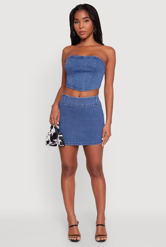 Trendy Corset Tube Top with Cropped Hem - Image 2