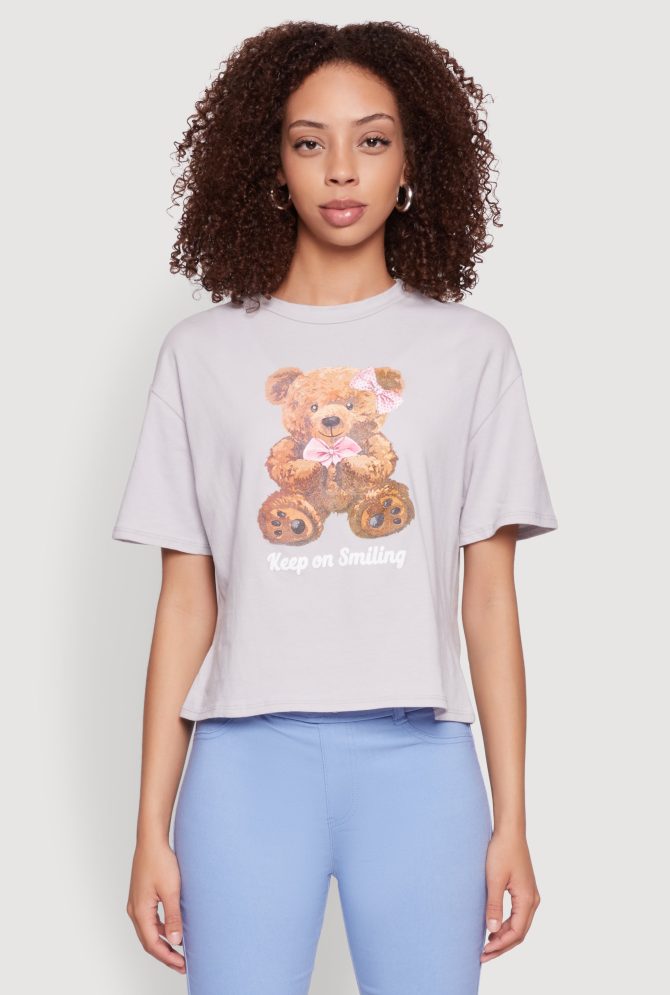 Keep On Smiling Bear Graphic Tee - Image 2
