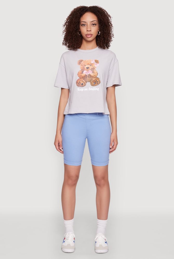 Keep On Smiling Bear Graphic Tee - Image 3