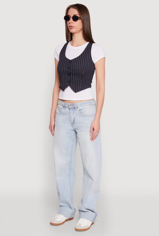Crew Neck Tee with Stylish Pinstripe Vest - Image 5