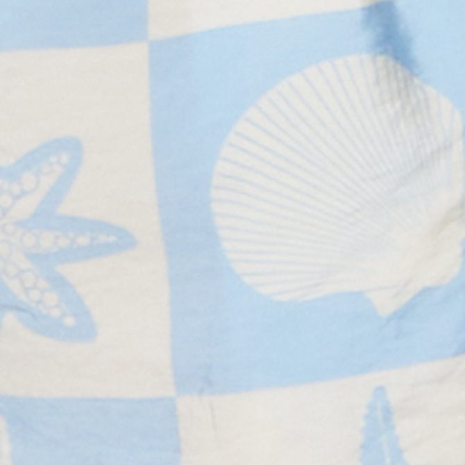 Trendy Crepe Knit High Waisted Beach Print Shorts - Image 4