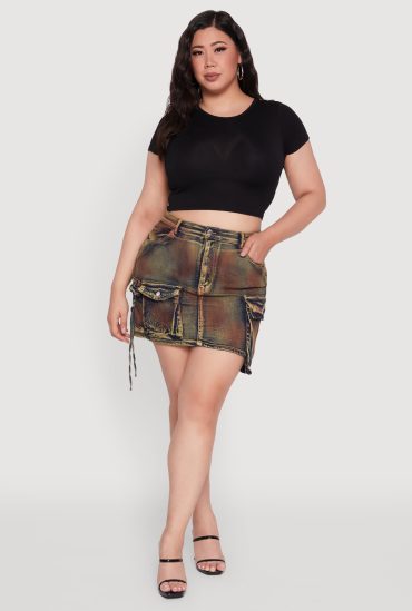 Plus Size Daisy Acid Wash Cargo Pocket Denim Mini Skirt